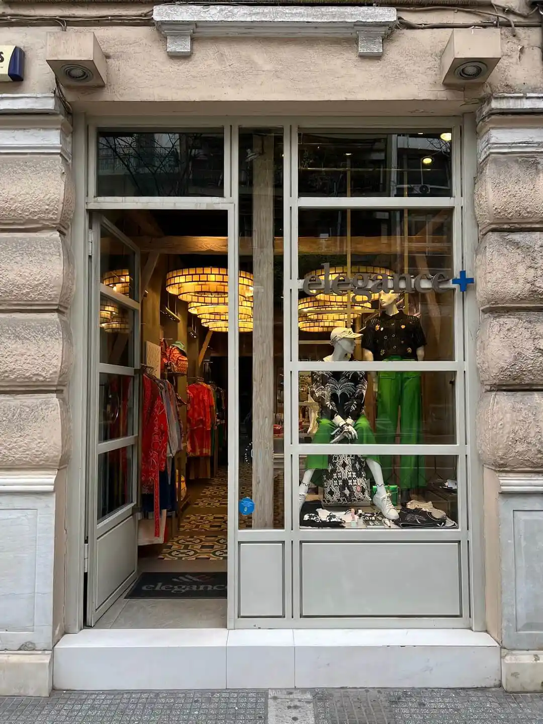 Elegance Plus